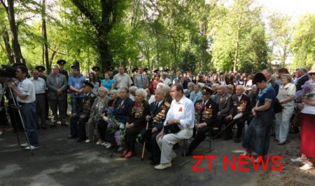 Сьогодні вшанували пам'ять героїв, і тих, хто полягли, захищаючи Житомир у 1943 році
