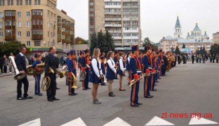 Святкування 75-річчя області розпочалося з параду оркестрів