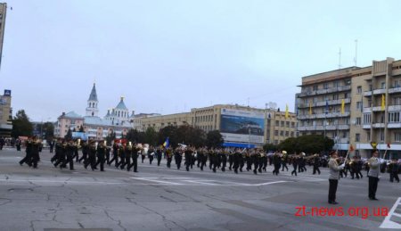 Святкування 75-річчя області розпочалося з параду оркестрів