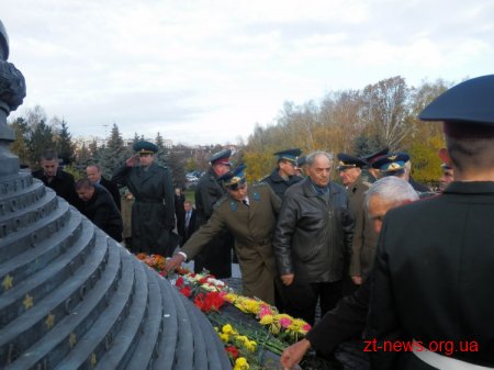 Сьогодні у Житомирі вшанували пам`ять воїнів-визволителів України