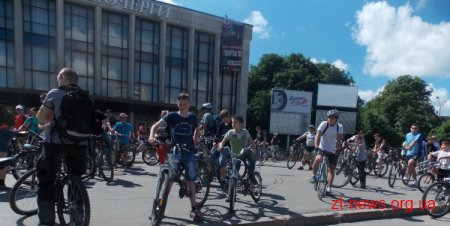 У Житомирі відбувся велопробіг за участю мера Дебоя