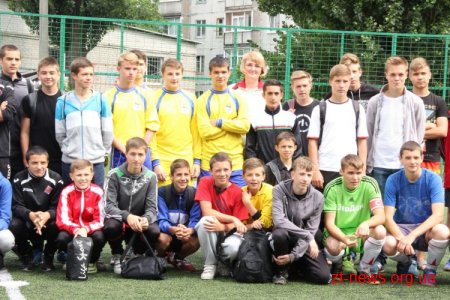 У Житомирі стартував другий тур першості міста з міні-футболу серед вуличних і дворових команд