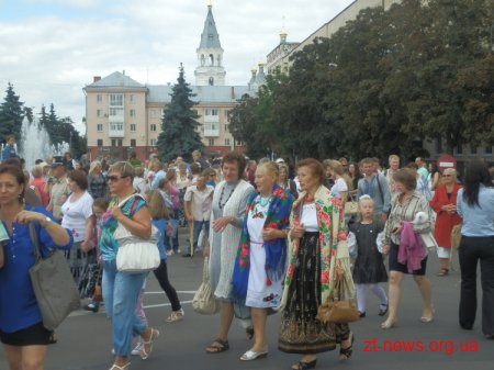 У Житомирі відбувся традиційний парад вишиванок