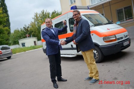 Житомир отримав перший автомобіль який буде служити "соціальним таксі"