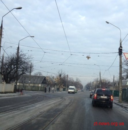 У Житомирі на "небезпечних" перехрестях не працюють світлофори