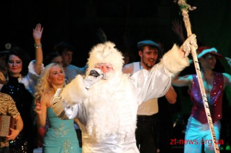 Актори Житомирського театру влаштували "Різдвяний каламбур"