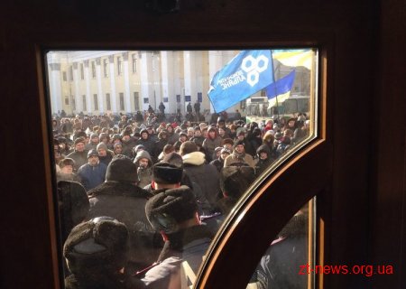 У Житомирі на майдані Корольова розпочався мітинг