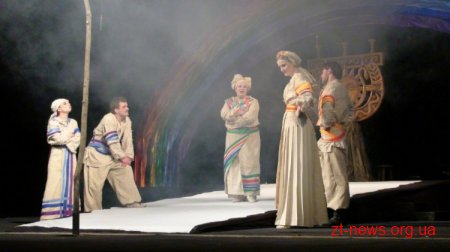 У Житомирському драмтеатрі відбулася прем'єра «Кайдашевої сім'ї»