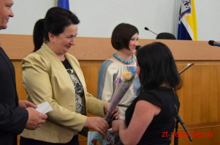 У Житомирі 32 випускники отримали подарунки та грошову допомогу від міської ради