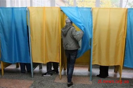 Явка виборців на дільницях міста Житомира під час голосування на виборах Президента України склала 65%