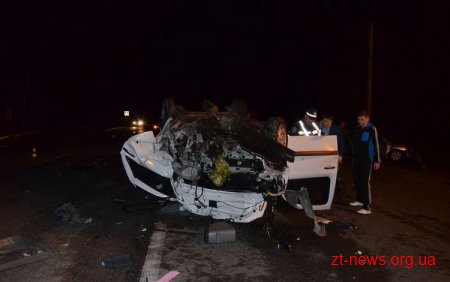 Під Бердичевом зіткнулися Renault, Chery і Toyota, загинули чотири людини