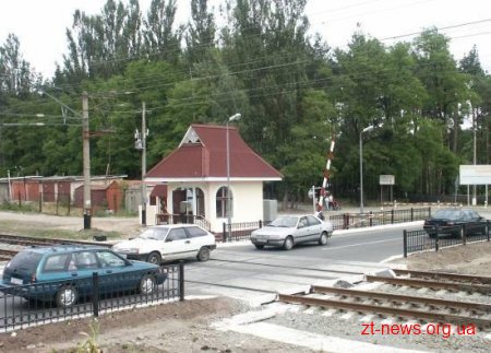 42 залізничних переїзди на Житомирщині експлуатуються з різними недоліками