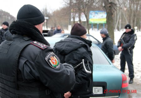 Житомирські правоохоронці затримали групу жителів Молдови, які обікрали приватні будинки