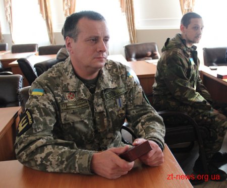 В УМВС Житомирщини вручили нагороди добровольцям батальйону «Донбас»