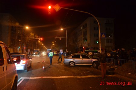 У Житомирі у ДТП постраждали 3 міліціонера та пішохід