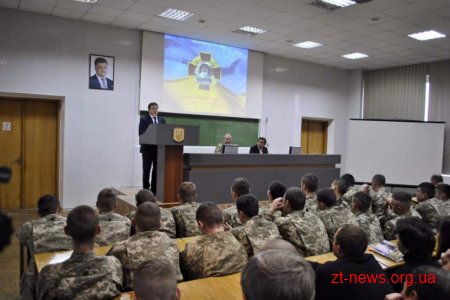 У Житомирі вирішено питання з виплатою зарплат вчителям військового інституту