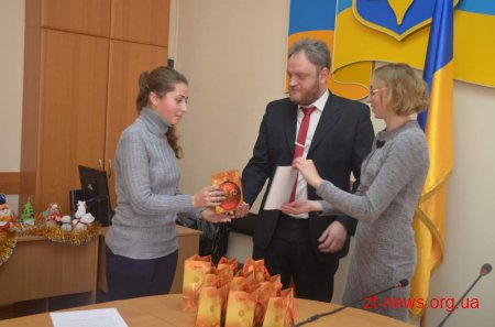 У Житомирі відзначили переможців конкурсу новорічної іграшки