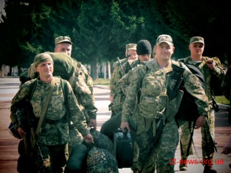 До Житомира повернулася частина військовиків 95-тої окремої аеромобільної бригади