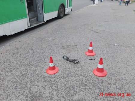 У Житомирі поліція розслідує травмування підлітка деталлю від тролейбусної штанги