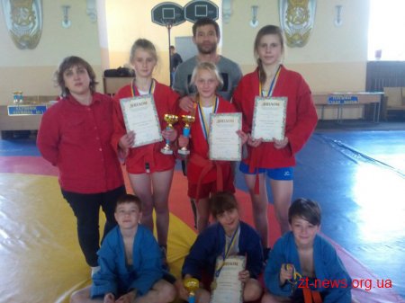 Житомирські спортсмени здобули 15 медалей на чемпіонаті Києва з боротьби самбо