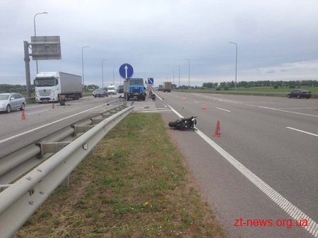 На Житомирщині у результаті ДТП загинув мотоцикліст