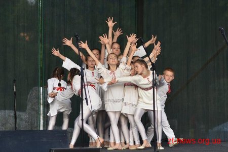 Юні житомиряни вперше поставили український міні-балет "Пісня Лісу" у Болгарії