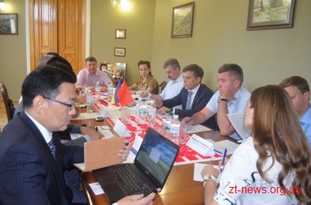 До Житомира приїхала китайська делегація для обговорення інвестування та будівництва низки проектів
