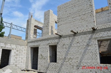 У Житомирі продовжується будівництво міської гімназії №3