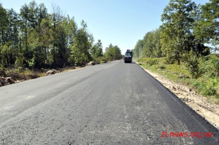 Ігор Гундич перевірив, як ремонтують дорогу Васьковичі – Шепетівка