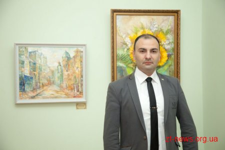 У Житомирі презентували персональну виставку Артура Хачатряна