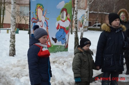У мікрорайоні Маликова відбулося новорічне свято для дітей