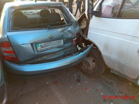 У Житомирі зранку сталася аварія за участю 5 авто