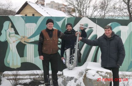 У Житомирі знайшли пам'ятник саксофону, який тиждень тому викрали невідомі