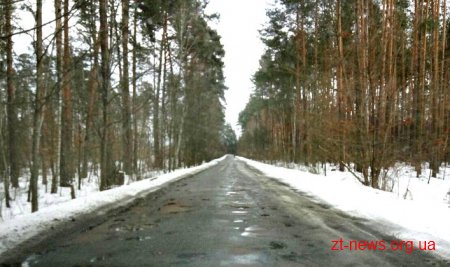На Житомирщині обстежують дороги, які можуть бути відремонтовані у 2018 році