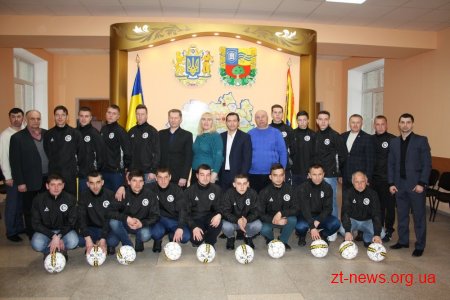 Збірну Житомирського району з футболу презентували у Житомирі