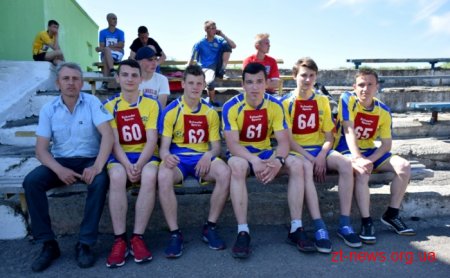 Понад 450 студентів ПТНЗ області взяли участь у змаганнях з легкої атлетики