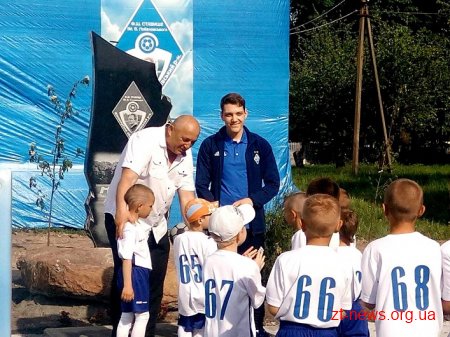 Новий футбольний майданчик зі штучним покриттям з’явився у с. Ставище Брусилівського району
