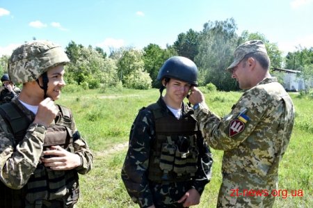 Міністр молоді та спорту відвідав військовий вишкіл учасників «Джура-Десантник» на Житомирщині