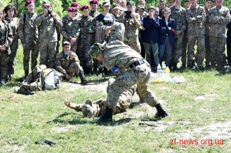 Міністр молоді та спорту відвідав військовий вишкіл учасників «Джура-Десантник» на Житомирщині
