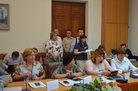 Мер Житомира підписав договір про співпрацю з Ощадбанком щодо впровадження "Картки житомирянина"