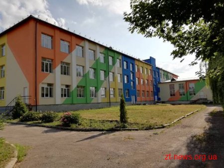 У Барашівській громаді на Житомирщині завершують утеплювати та розмальовувати школу