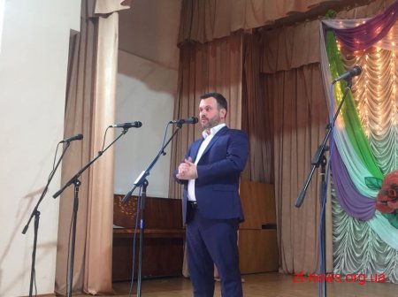 Сергій Крамаренко привітав медичних працівників Коростенщини зі святом