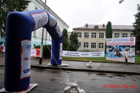 Більше 200 учасників змагаються у Житомирі на Чемпіонаті України з сучасного п’ятиборства
