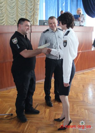 У Житомирському ГУНП дипломи правознавців отримали випускники Національної академії внутрішніх справ