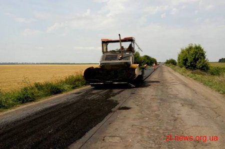 У Ружинському районі дороги обласного значення не бачили ремонту близько 25 років