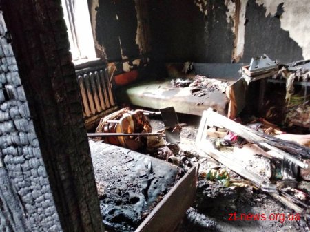 На Житомирщині під час пожежі пенсіонерка отримала опіки