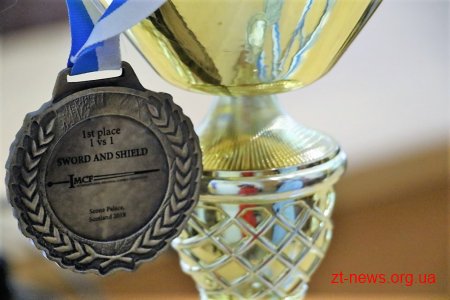 На Чемпіонаті світу з середньовічного бою збірна команда України здобула 2 золоті та 3 срібні медалі