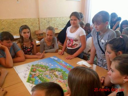 Протягом літа в області працювало 517 мовних шкільних таборів