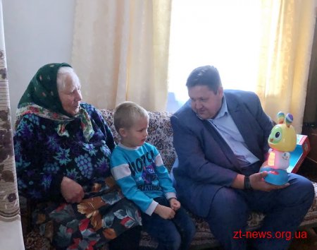 3-річна дівчинка з Житомирщини, яка мала глухоту 4 ступеня вже говорить перші слова