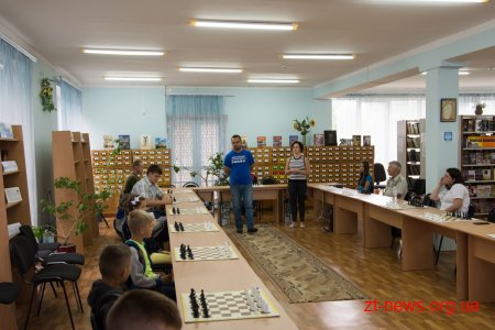 На День міста у Житомирі відбувся сеанс одночасної гри у шахи